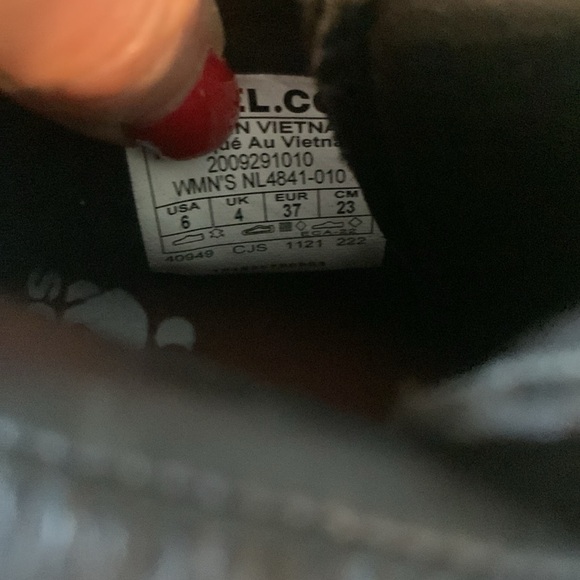 New—-Sorel Lennox hiking boots-black-size 6 - Picture 13 of 16